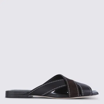 Tod's Flat Leather Sandals With Crossed Straps Shoes In Brown