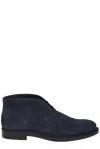 Tod's Desert Boots In Suede In Blue