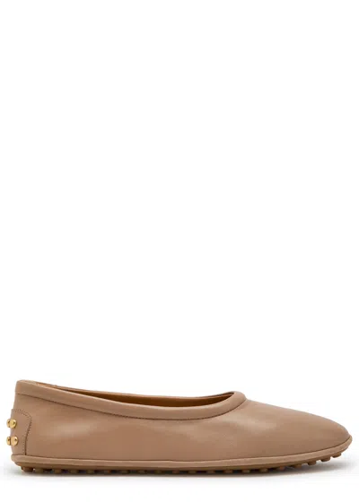 Tod's Tods Gomma Leather Ballet Flats In Brown