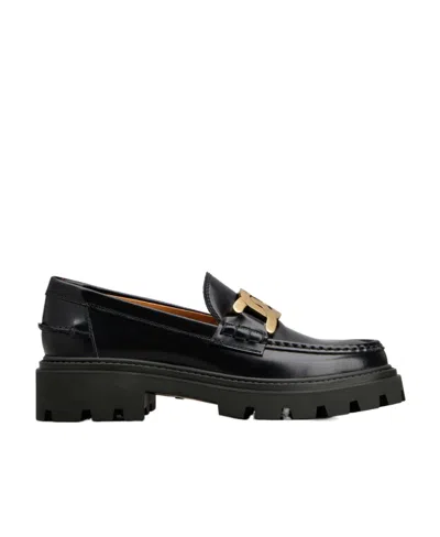 TOD'S TOD'S LOGO PLAQUE SLIP-ON LOAFERS