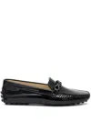 Tod's Gommino Chain-detail Loafers In Black