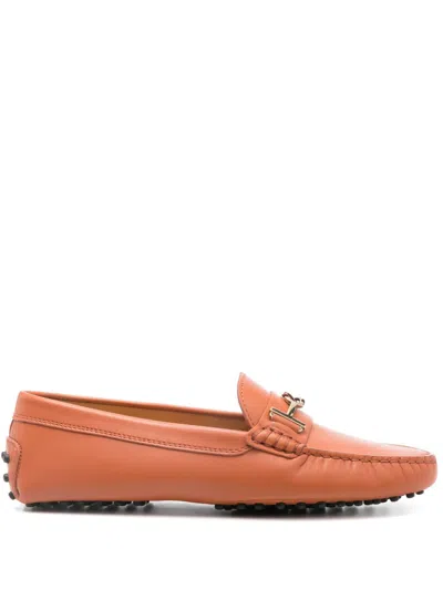 Tod's Gommino Driving Loafers In Brown
