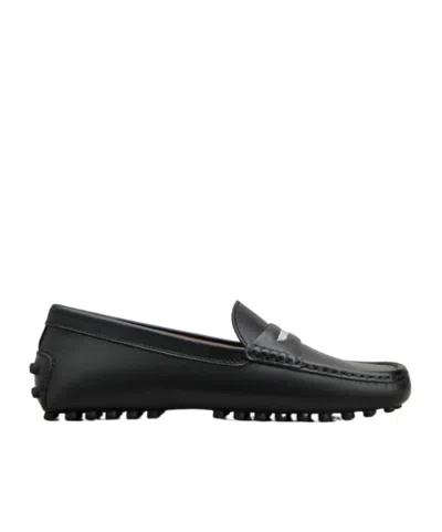 Tod's Gommino Driving Shoes In Black