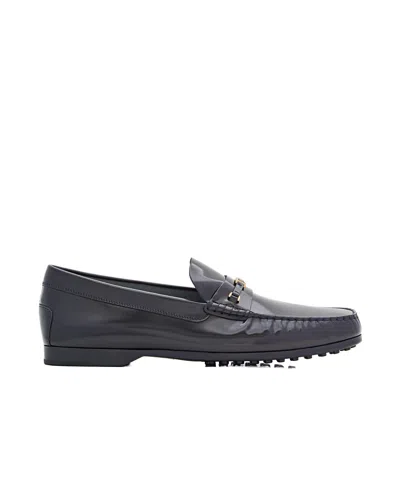 Tod's Gommino Leather Loafers In Black
