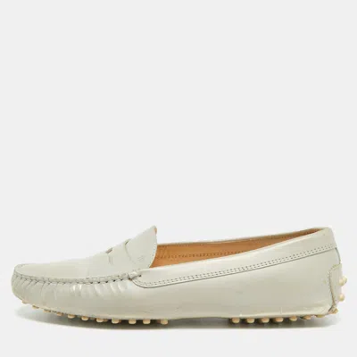 Pre-owned Tod's Gommino Size 38 Grey Leather Loafers In Gray