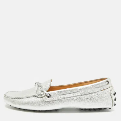 Pre-owned Tod's Gommino Size 39.5 Silver Leather Bow Penny Loafers