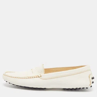 Pre-owned Tod's Gommino Size 40 Cream Leather Penny Loafers In White