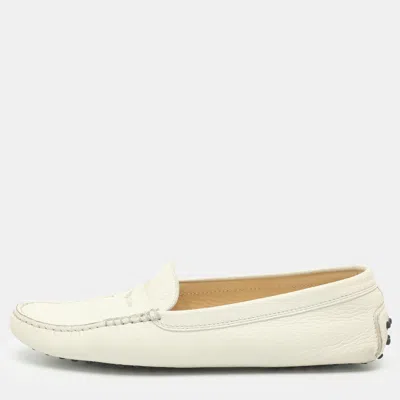 Pre-owned Tod's Gommino Size 42 White Leather Penny Loafers