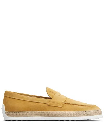 Tod's Gommino Loafer Aus Wildleder In Gelb