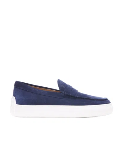Tod's Gommino Suede Penny Loafers In White