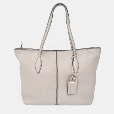 Pre-owned Tod's Grey Leather Tote Bag In Gray