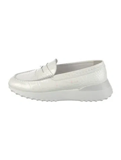 Pre-owned Tod's Happy Moments By Alber Elbaz Embossed Leather Loafers In White