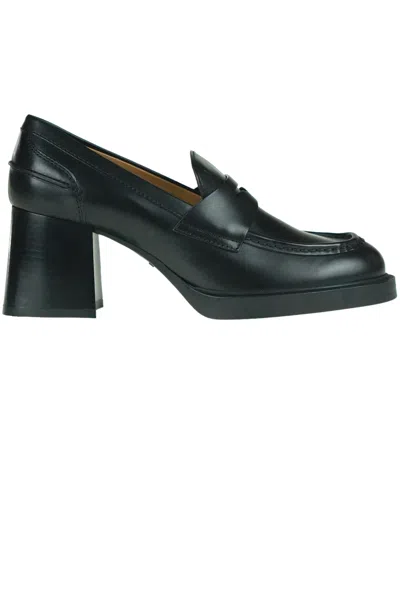 Tod's Heeled Mocassins In Black