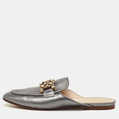 Pre-owned Tod's Kate Size 38.5 Silver Metallic Leather Crystal Embellished Flat Mules