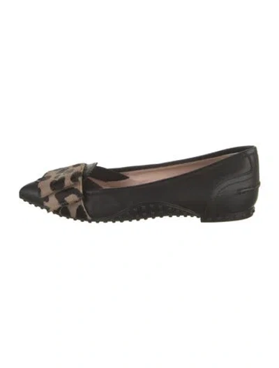 Pre-owned Tod's Leather Animal Print Flats In Black
