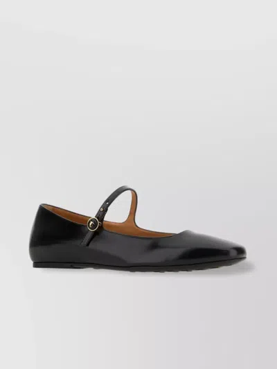 Tod's Leather Ballerinas Buckle Detail