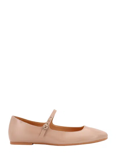 Tod's Leather Ballet Flats In Beige