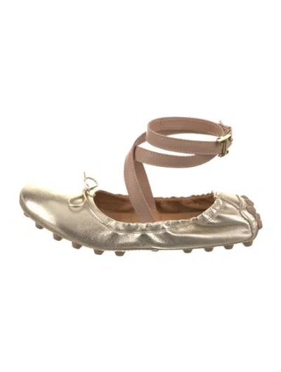 Pre-owned Tod's Leather Ballet Flats In Silver
