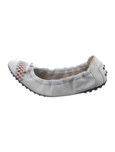 Pre-owned Tod's Leather Ballet Flats In White