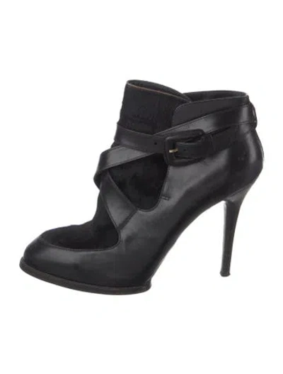 Pre-owned Tod's Leather Boots In Black