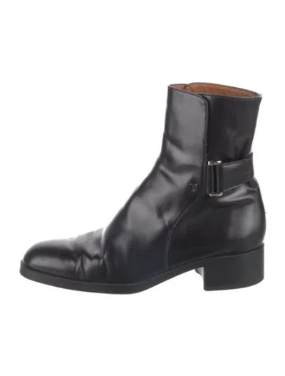 Pre-owned Tod's Leather Boots In Black