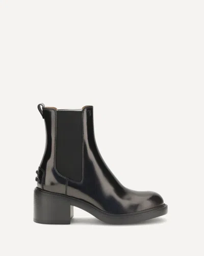 Tod's Leather Boots In Black