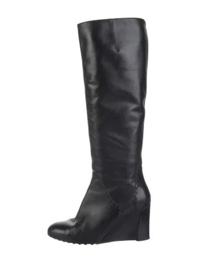 Pre-owned Tod's Leather Boots In Black