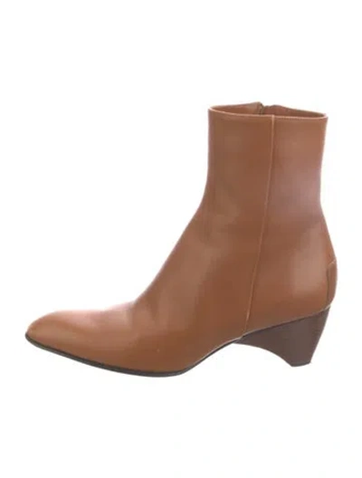 Pre-owned Tod's Leather Boots In Brown