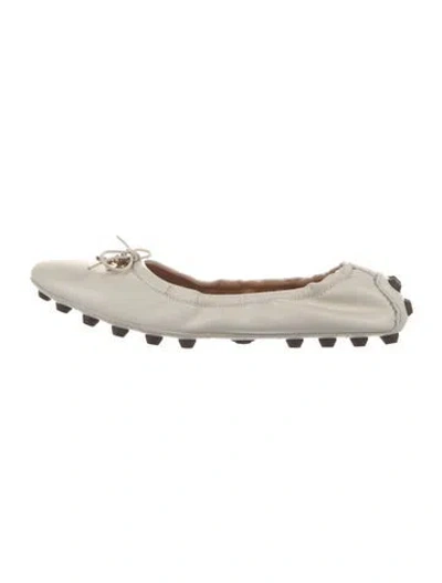 Pre-owned Tod's Leather Bow Accents Ballet Flats In White