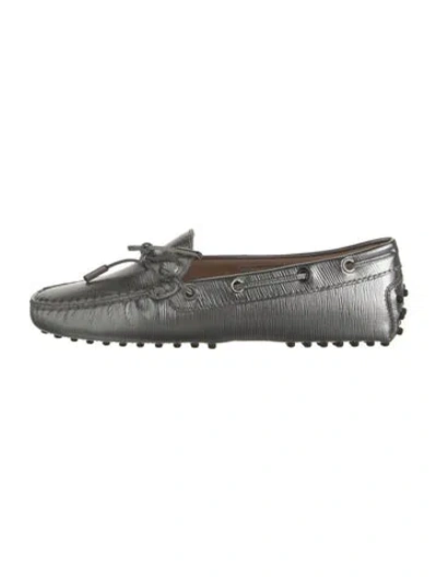 Pre-owned Tod's Leather Bow Accents Loafers W/ Tags In Silver