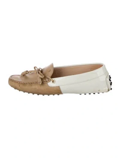 Pre-owned Tod's Leather Bow Accents Loafers In White