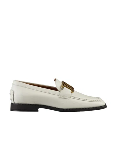 Tod's Leather Chain-link Detail Loafers In White