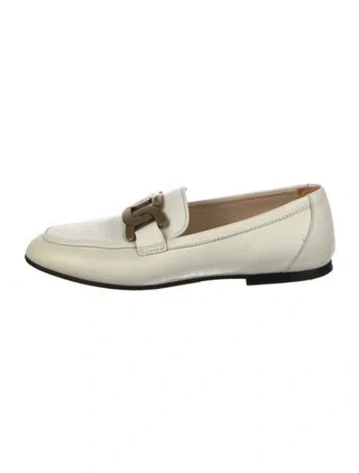 Pre-owned Tod's Leather Chain-link Accents Loafers In Neutral