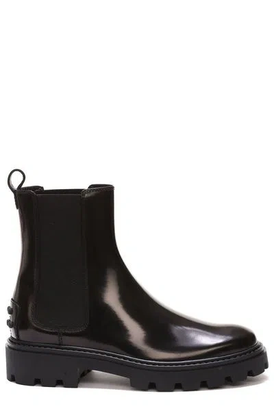 Tod's Leather Chelsea Boot In Black