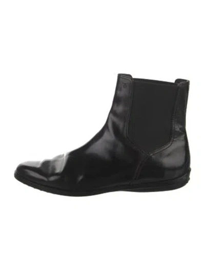 Pre-owned Tod's Leather Chelsea Boots In Black