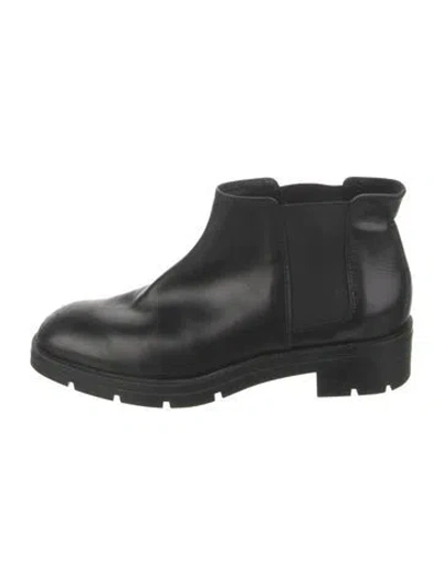 Pre-owned Tod's Leather Chelsea Boots In Black