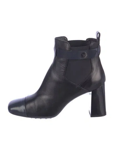 Pre-owned Tod's Leather Chelsea Boots In Black