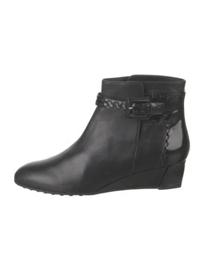 Pre-owned Tod's Leather Chelsea Boots In Black