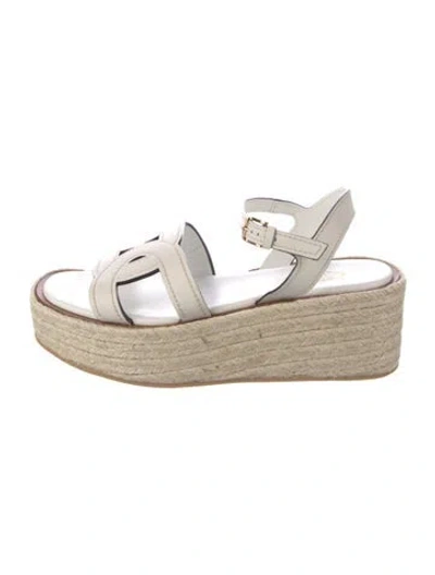 Pre-owned Tod's Leather Espadrilles In Brown
