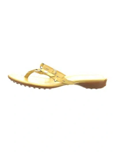 Pre-owned Tod's Leather Flip Flops In Yellow