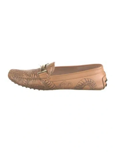 Pre-owned Tod's Leather Graphic Print Loafers In Brown