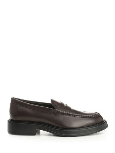 Tod's Leather Loafer In Brown