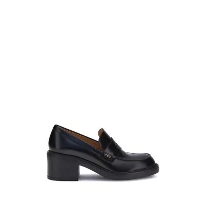 Tod's Leather Loafers In Black
