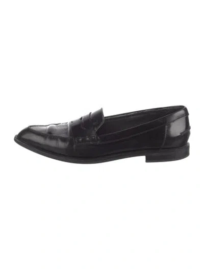 Pre-owned Tod's Leather Loafers In Black