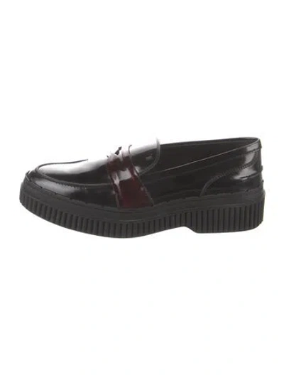 Pre-owned Tod's Leather Loafers In Black
