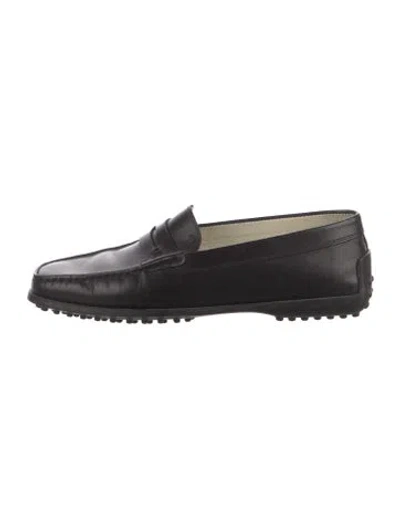 Pre-owned Tod's Leather Loafers In Black
