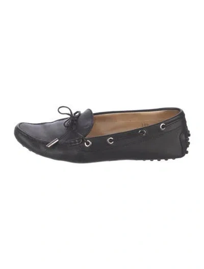 Pre-owned Tod's Leather Loafers In Black