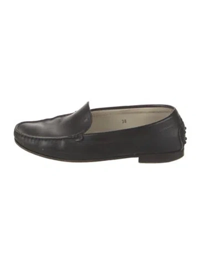 Pre-owned Tod's Leather Loafers In Black