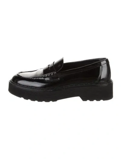 Pre-owned Tod's Leather Loafers In Black