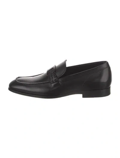 Pre-owned Tod's Leather Loafers In Black